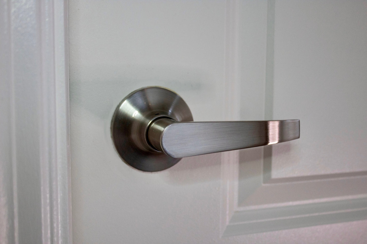 Tubular Straight Lever Satin Nickel Lockset