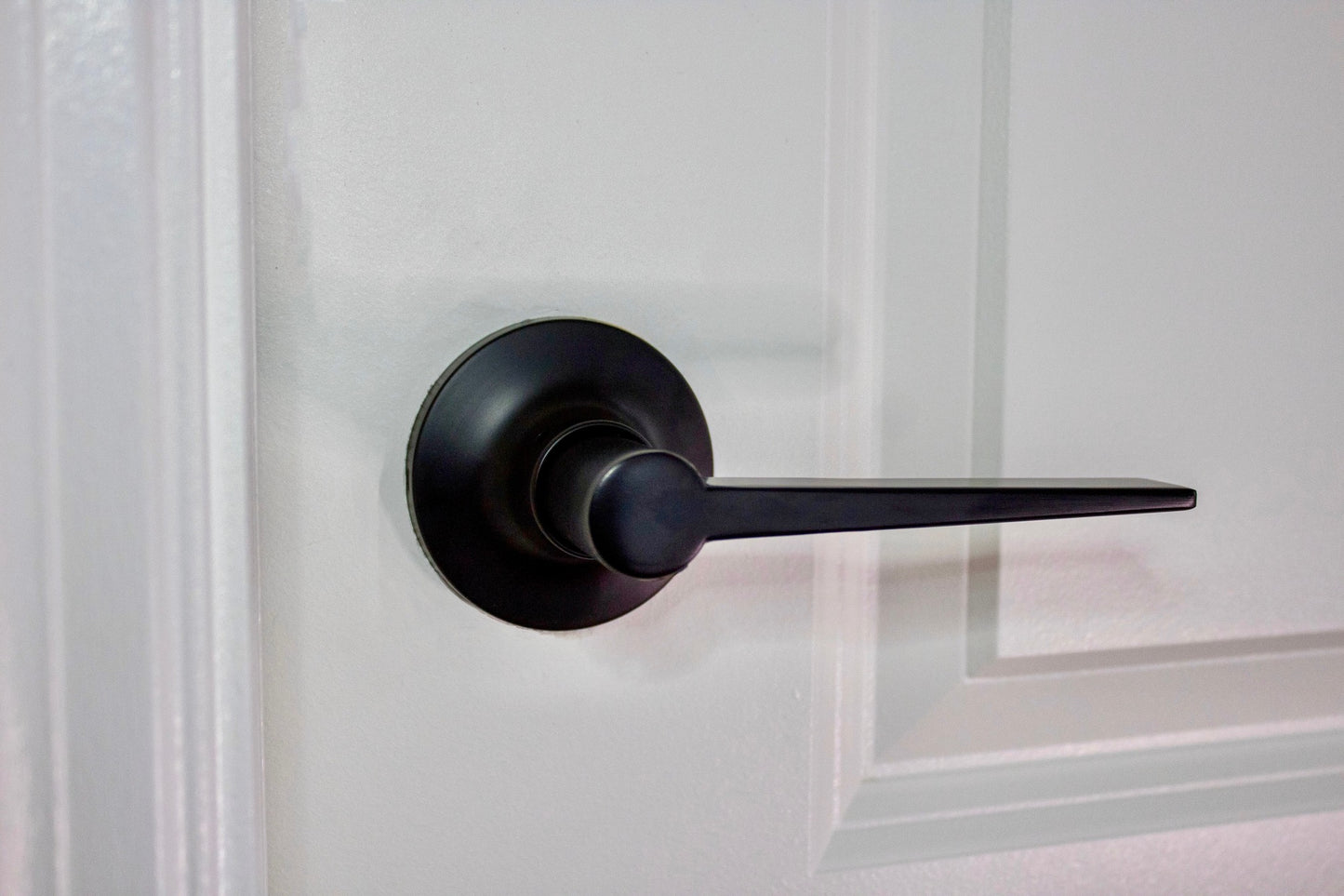 Tubular Pointed Lever Matte Black Lockset